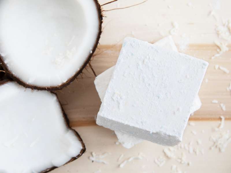 Sabão de coco.