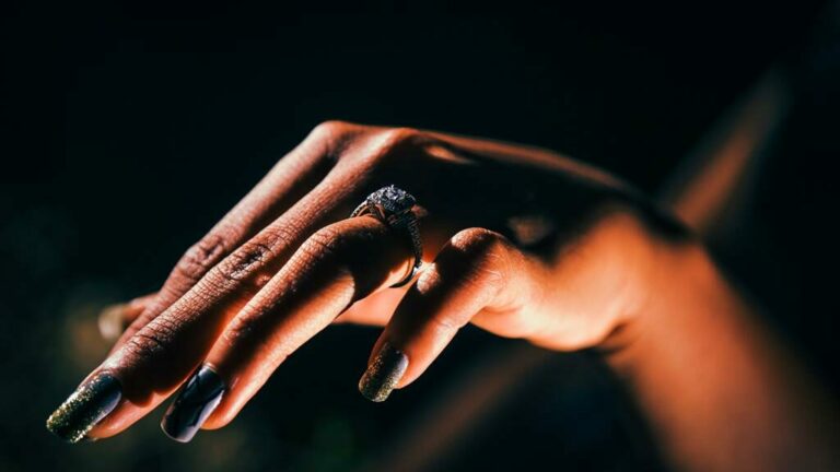 7 Dicas que você precisa saber para ter unhas grandes naturais